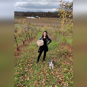 Meet your Posher, Mila